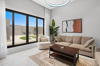 GR - Luxury 3BR with Outdoor Lounge - Prime Area - 9
