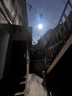 Peaceful Italian Courtyard Stay Mtatsminda - 6