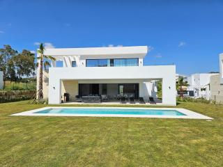 New Villa with Private Pool and Garden in La Finca de la Cala - La Cala de Mijas - 0