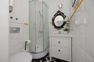 Bright Studio in Warsaw Close to the Old Town by Noclegi Renters - Varsovia - 6