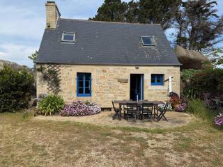 Maison Bretonne à 50m de la Plage avec Jardin, WIFI et Vélos - Trégastel - FR-1-368-27 - Trégastel - 0