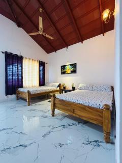 SkyScape Homestay- near yathinbujja treaking, devaramane, bettadhabiraveshvara - Mudigere - 7