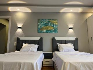 Nile view luxury home Zamalek island - Il Cairo - 4