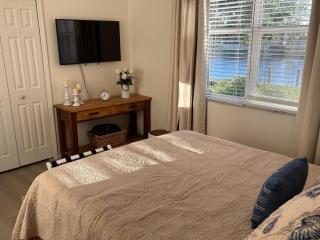 Waterfront House in Paradise at Cape Coral - Cape Coral - 6