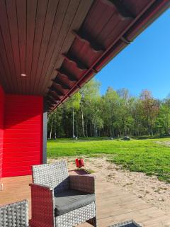 Family Getaway in Private House Red House - - 6