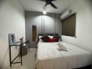 Ipoh 6 Pax Family Suites - Ipoh - 1