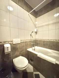 Contessa Apartments - Budva - 5