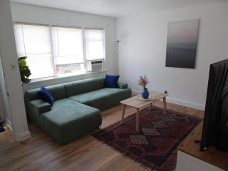 Home In Catonsville - Catonsville - 9