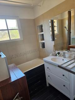 Appartement vue sur les canaux derrière la plage - Grimaud - 4