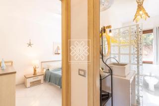 Wendy House - 6