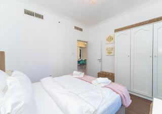 1BR Elegant Apartment in Marina Diamond 3 Metro Access - 1