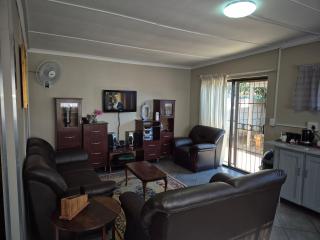 Feather Rest - Bloemfontein - 0