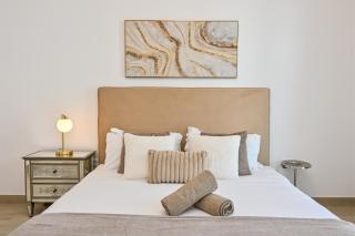 Yas Canal 3 Luxury Apartment Close to F1 and Ferrari World - Abu Dhabi - 8