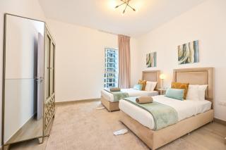 Yas Canal 3 Luxury Apartment Close to F1 and Ferrari World - Abu Dhabi - 3