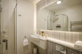 The Old Schoolhouse - The Courtyard - 8