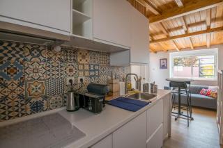 Studio ensoleillé avec terrasse proche d'Amoreiras - Lissabon - 8