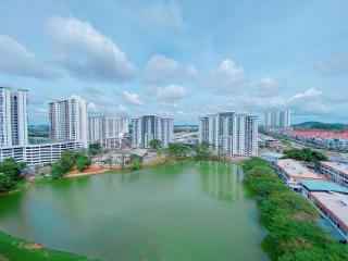 Beautiful Lake Front Homes at Mount Austin, JB #20 - Johor Bahru - 9