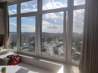 Квартира у моря з видом на місто - 1