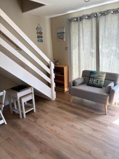 63 Bermuda - Hemsby - 8
