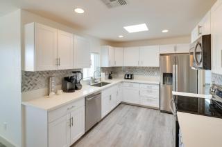 Lake Havasu City Home Putting Green, Pool Access! - Lake Havasu City - 2