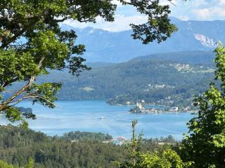 Villa Sara - Wörtherseeblick, Sauna, Panoramaterrasse - - 0