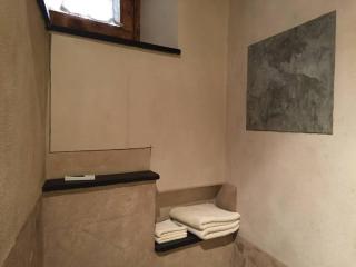 Lovingenoa RED ONE Passion - Genova - 3