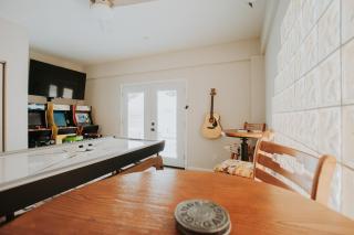 Cowboy Den-Private Hot Tub-Game Room-Pet Friendly-No Pet Fees! - 8