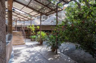 Garden Inn Hotel and Apartments - Addis Ababa - 8