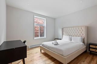 The Prestige Stay Chic and Bright 3BR in NDG - Montréal - 4
