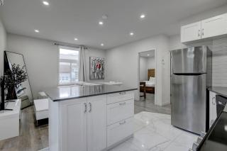 The NDG Escape Prime Location and Cozy Stay - Montréal - 2