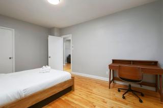 Contemporary 2BR Stylish Comfort on MTL West - Montréal - 6