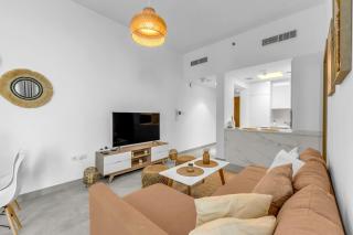 Waves - Rustic Chic 1 BR Retreat in Vibrant JVC - 8