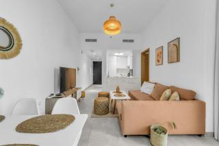 Waves - Rustic Chic 1 BR Retreat in Vibrant JVC - 5