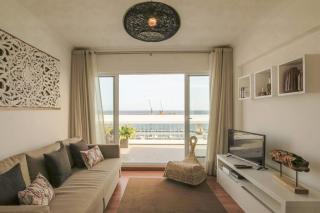 GuestReady - Marina view top floor with terrace - Ponta Delgada - 1
