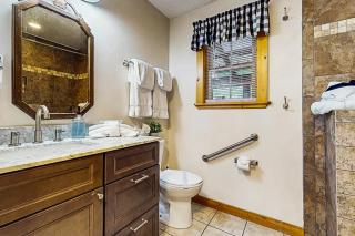 Bearfoot Inn - Sevierville - 1