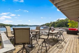 Staycation at the Lake - Lake Ozark - 8