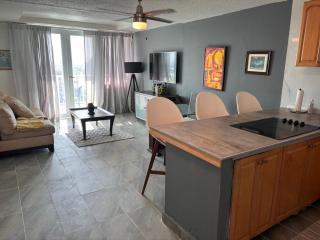 Modern Penthouse city and beach view - San Juan - 3