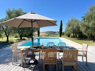 Cottage in French Tuscany - - 9