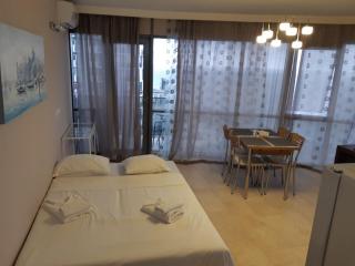 ORBI First Line APARTMENTS - 8