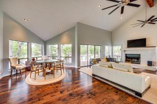 Waterfront Seguin Lake House Near Downtown - Seguin - 8