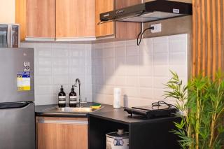 Japandi Studio in IT Park with Fiber Internet - Cebu - 4