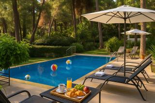 Hera's Resort with Private Pool and Lush Garden - Sani Beach - 0