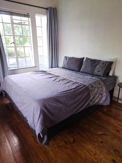 Charming Loft-Style Flat - Sandton - 9