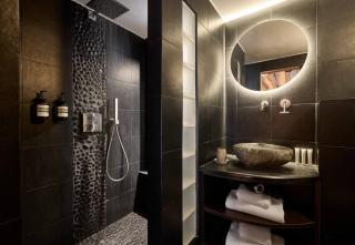 Un 1-Ch/1-SdB Confortable- Place des Vosges - 1