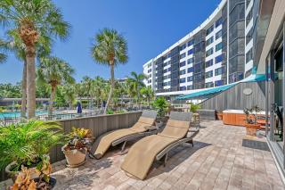 Harbor Towers Ground Floor Condo private hot tub condo! - Sarasota - 9
