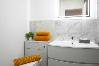 The Coach House Apartment dog friendly - 5