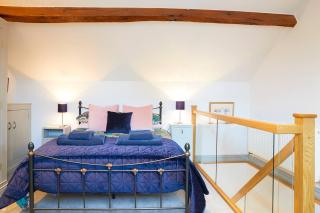 The Old Tackroom, Luxury Barn - Sleights - 7