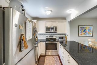 Ski, Hike and More Year-Round Gem in Windham - Windham - 9