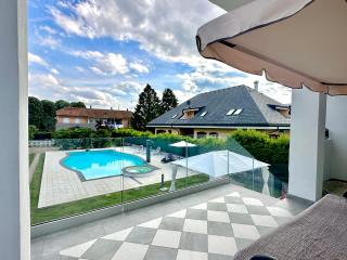 Appartamento in villa con piscina privata e vasca idromassaggio ad uso esclusivo - Rivarolo Canavese - 0
