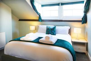 The Penthouse Queen Margaret's Lodge - Scarborough - 2
